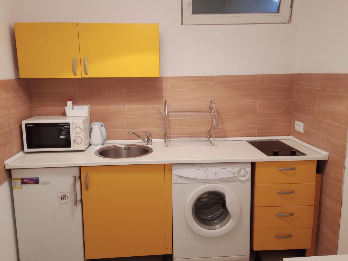 Angela Classic Rooms & Apartments Zagreb Luaran gambar
